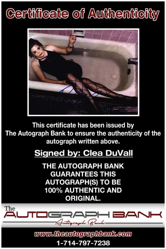 Clea Duvall certificate of authenticity from the autograph bank