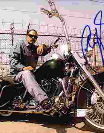 Emilio Rivera authentic signed 8x10 picture