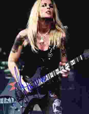 Lita Ford authentic signed 10x15 picture
