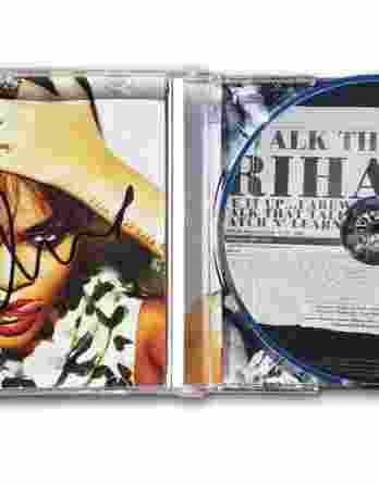 Rihanna authentic signed cd