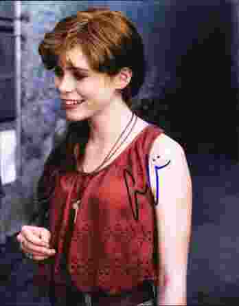 Sophia Lillis authentic signed 8x10 picture