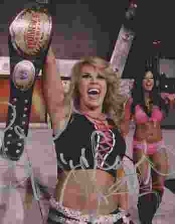 Mickie James authentic signed WWE wrestling 8x10 photo W/Cert Autographed 22 signed 8x10 photo