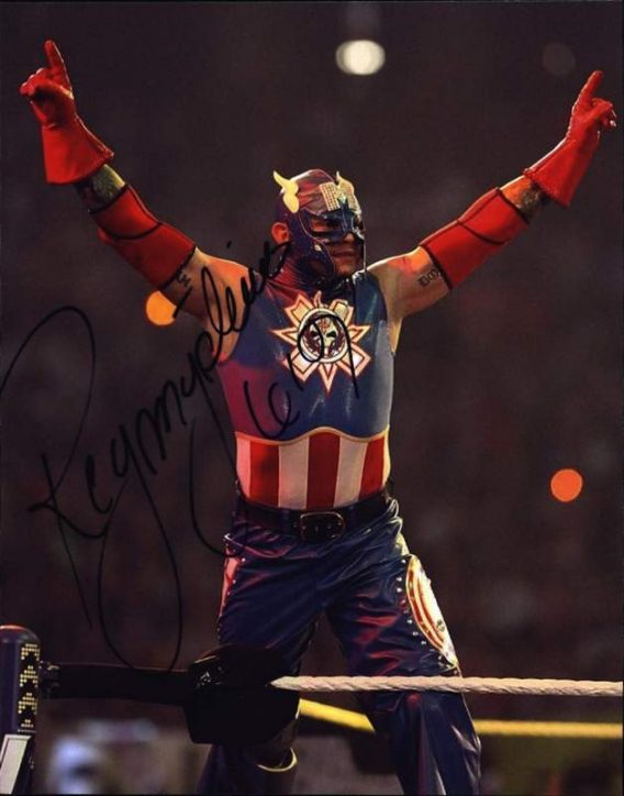 Rey Mysterio authentic signed WWE wrestling 8x10 photo W/Cert Autographed 04 signed 8x10 photo