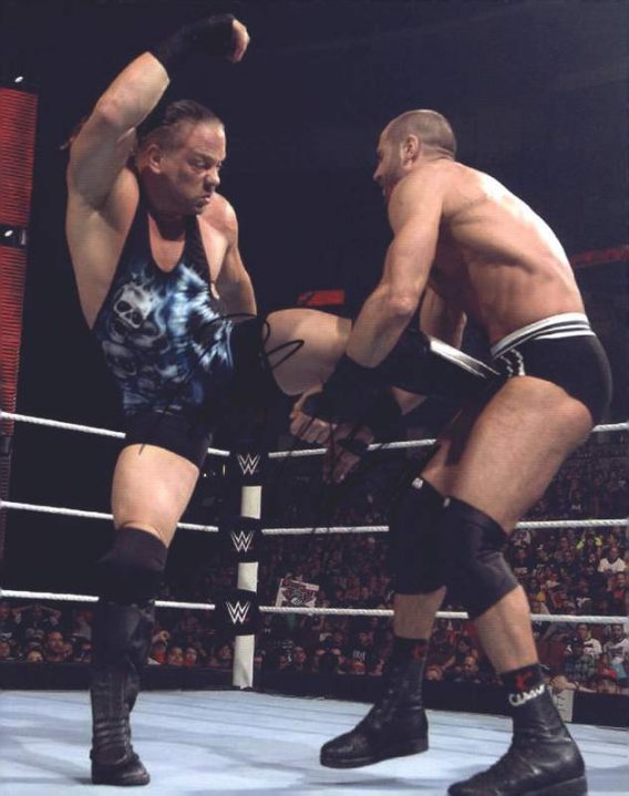 Rob Van-Dam authentic signed WWE wrestling 8x10 photo W/Cert Autographed 14 signed 8x10 photo