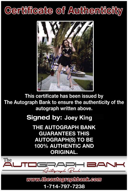 Joey King Certificate of Authenticity from The Autograph Bank