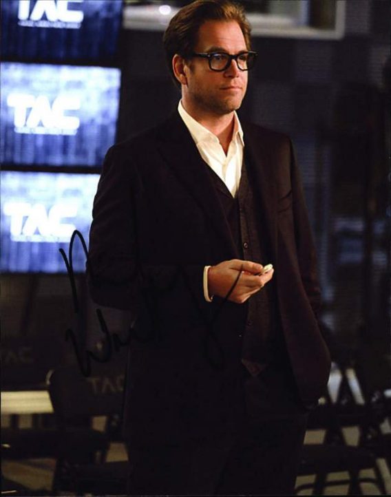 Michael Weatherly signed 8x10 poster
