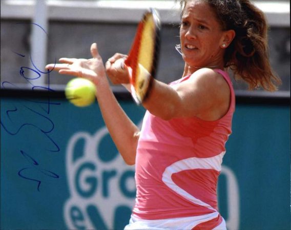 Tennis player Amy Schneider signed 8x10 photo