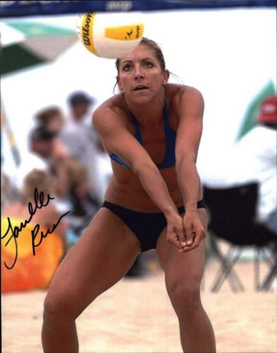 Volleyball player Janelle Ruen signed 8x10 photo