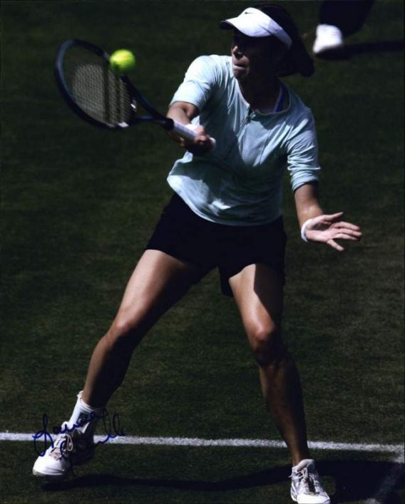 Tennis player Laura Granville signed 8x10 photo