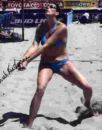 Volleyball player Laurel Riechmann signed 8x10 photo