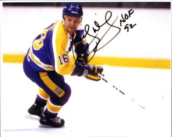 NHL Marcel Dionne signed 8x10 photo