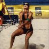 Volleyball player Saralyn Smith signed 8x10 photo