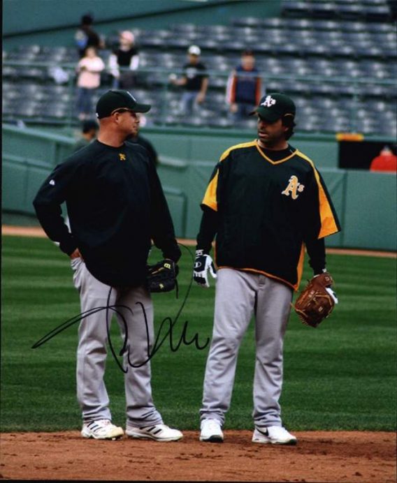 Todd Walker signed 8x10 photo