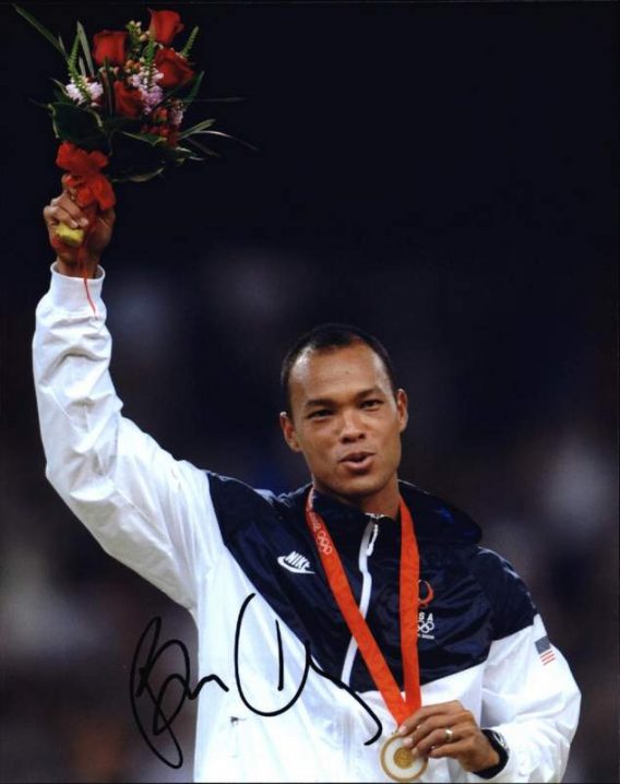 Olympic Track Bryan Clay signed 8x10 photo