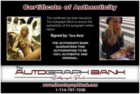 Tara Reid signed 8x10 poster